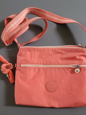 Kipling crossbody bag pink/peach/coral Two Zippered Pockets Adjustable Strap